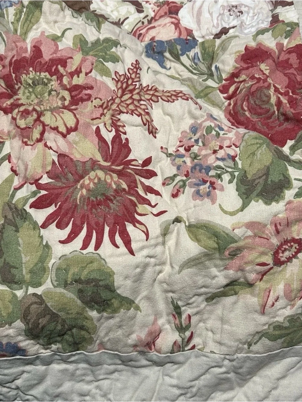 Pottery Barn Carolina Quilt (K) Euro Shams (2) Standard Shams NWT (2)
